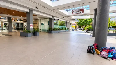 Market Space in The Broadway Plaza Photo 1